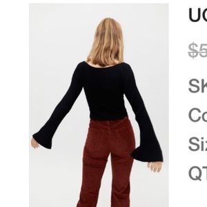 UO Juliet Portrait Sweater size L